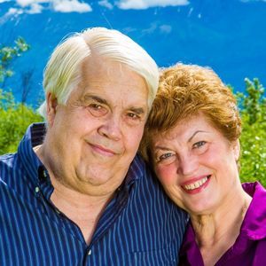 Meet your Posher, Clint